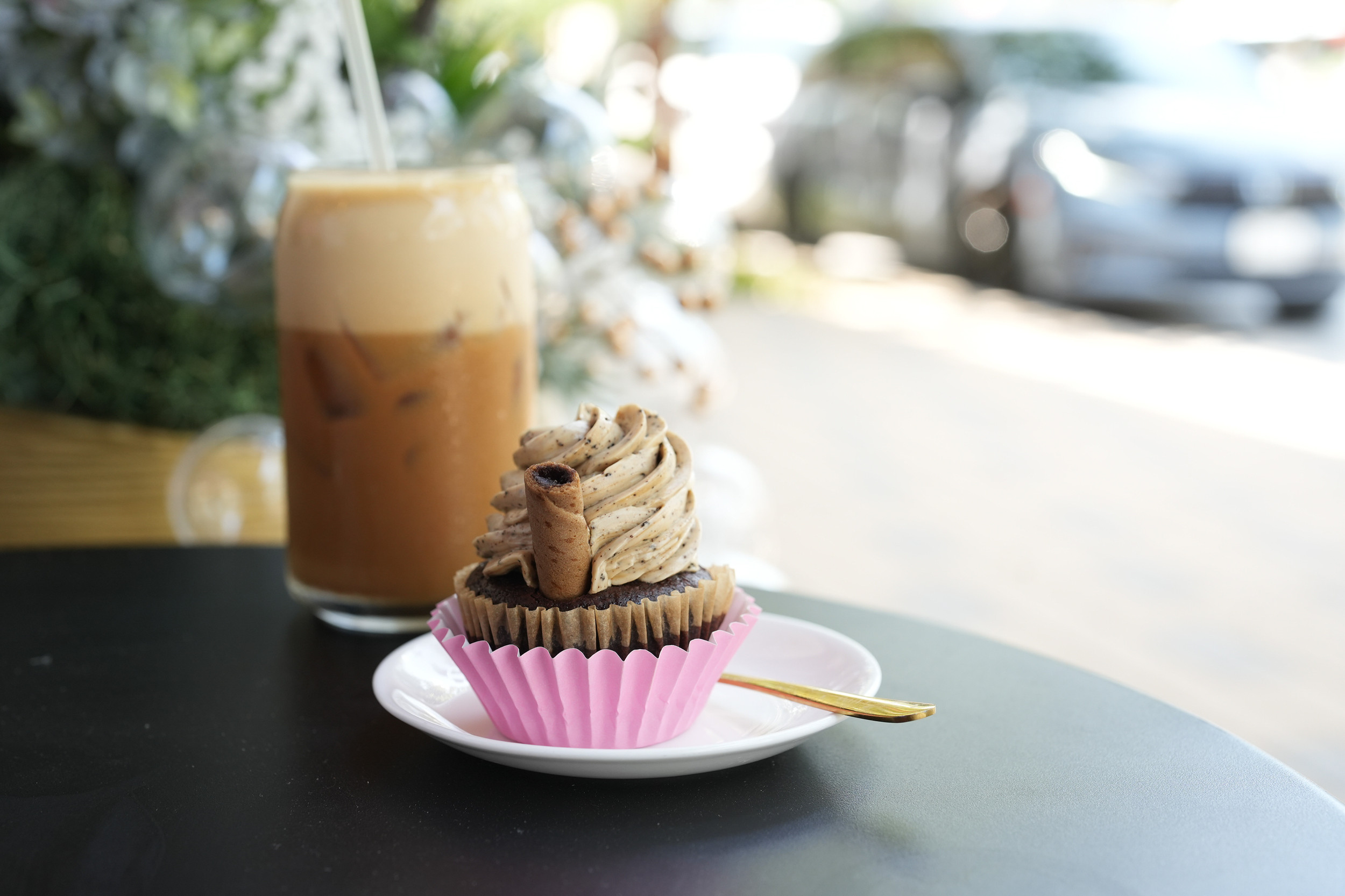 Cupcakes & Bubbles