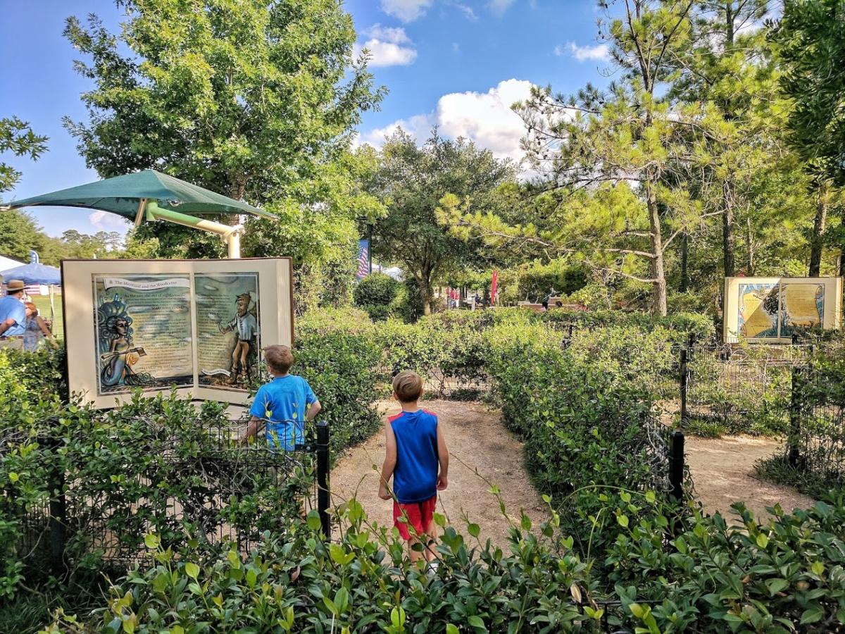 Story Book Maze