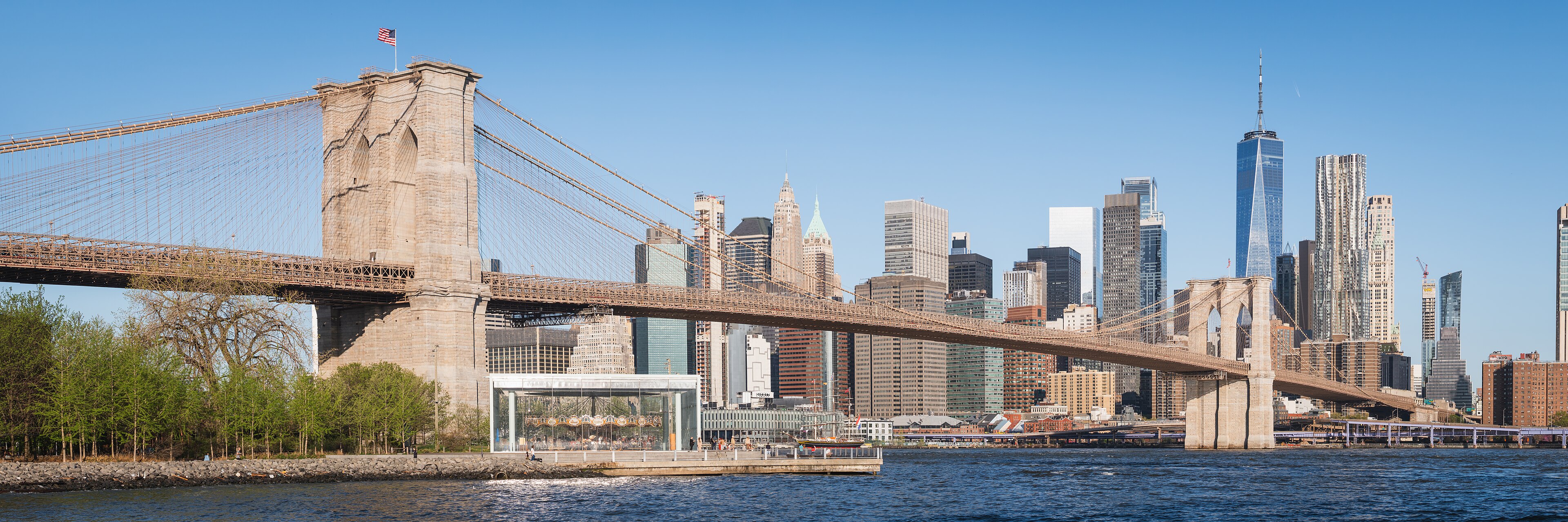 Brooklyn Bridge Pedestrian Walkway