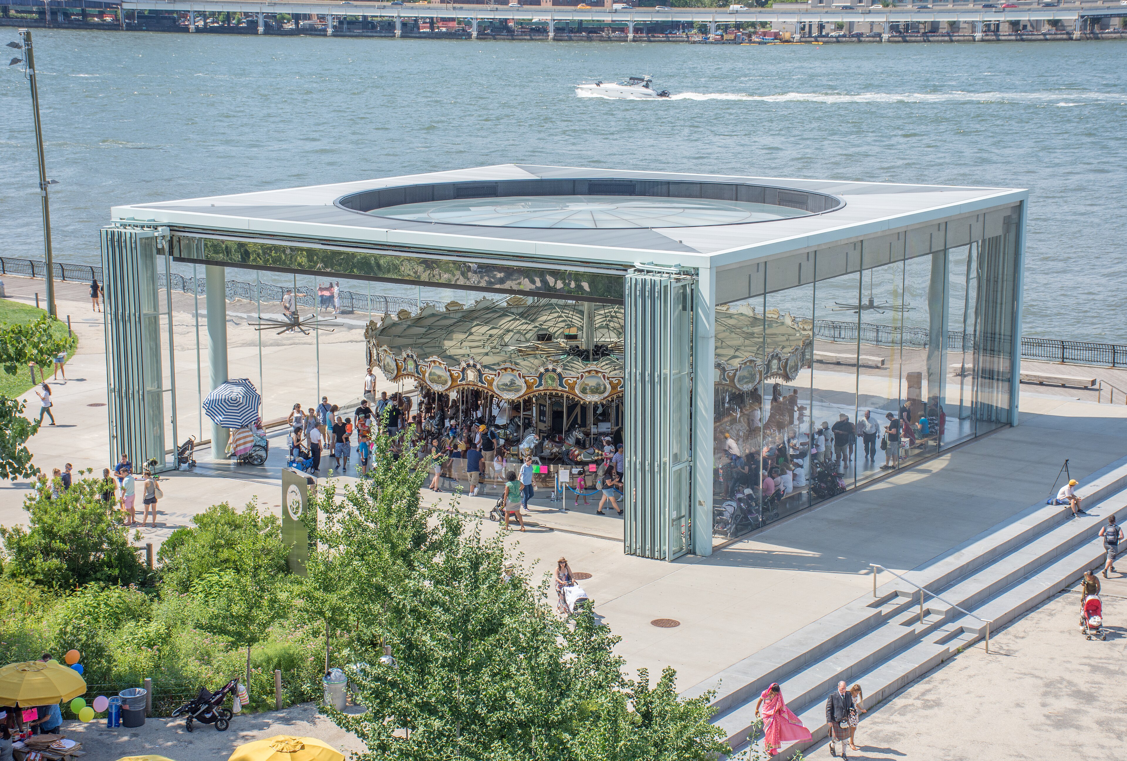 Jane's Carousel Waterfront, Brooklyn Bridge Park