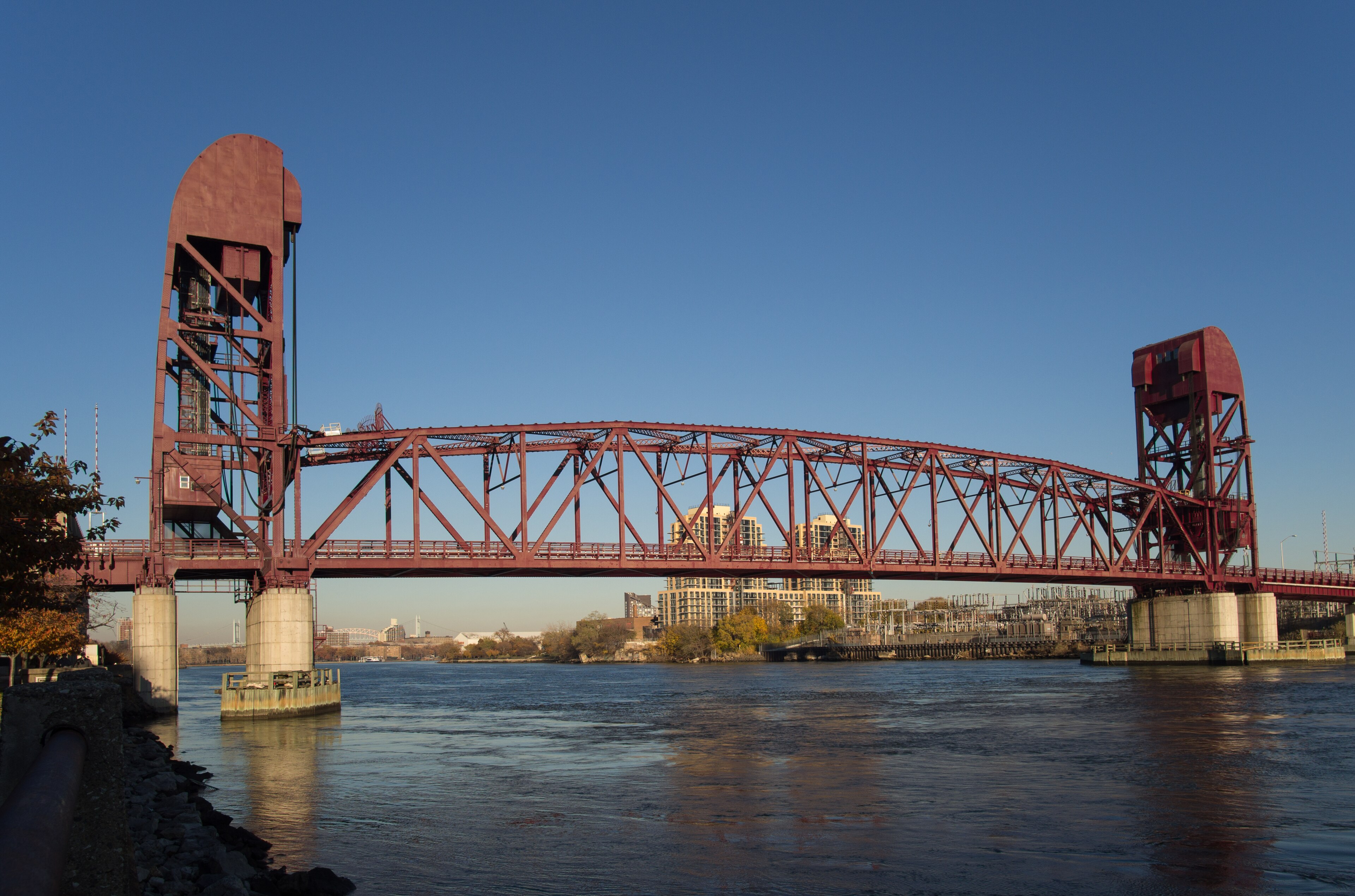 Roosevelt Island Bridge Walkway
