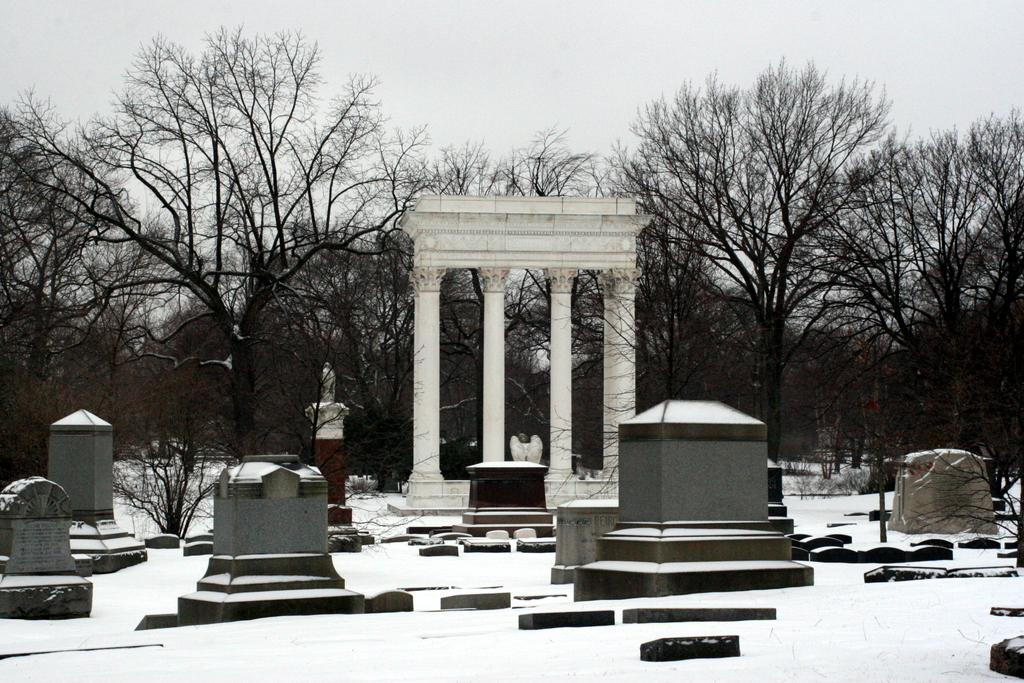 Graceland Cemetery - Getty Tomb
