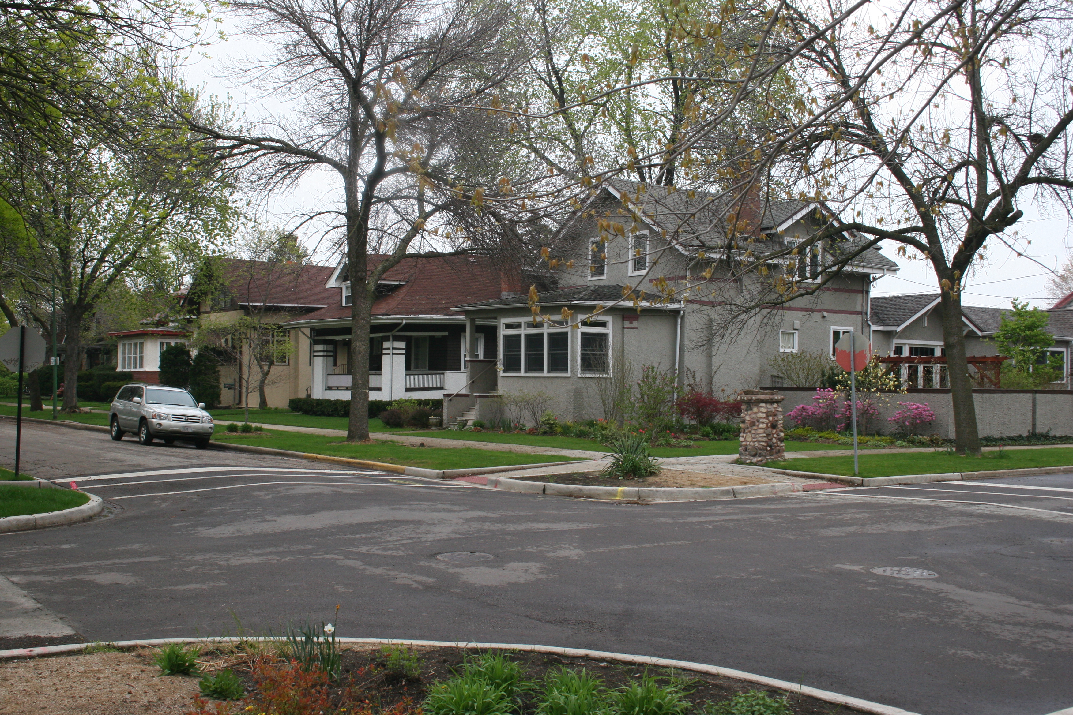 Villa District